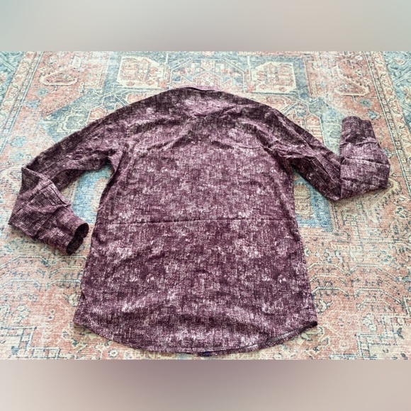 3 for $15 Classic Brand Fashion/Size 16 or Small Red Button Down - Picture 2 of 3